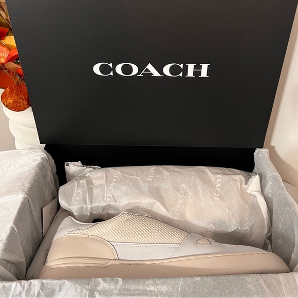 COACH Clip Court Sneaker 👟 - Picture 7 of 8